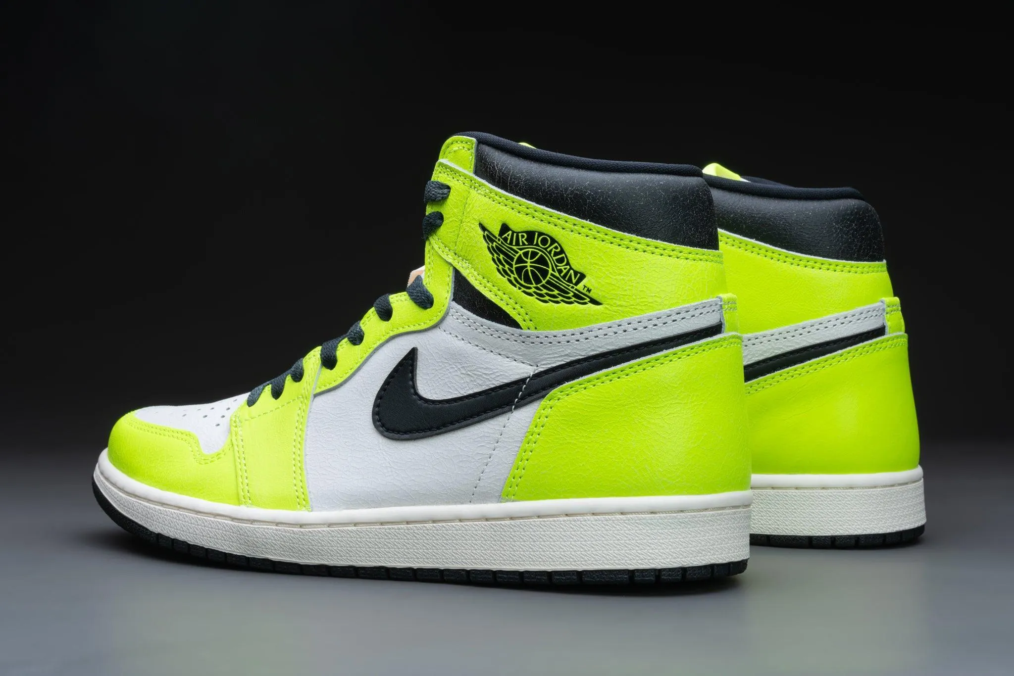 Air Jordan 1 Retro High OG Visionaire