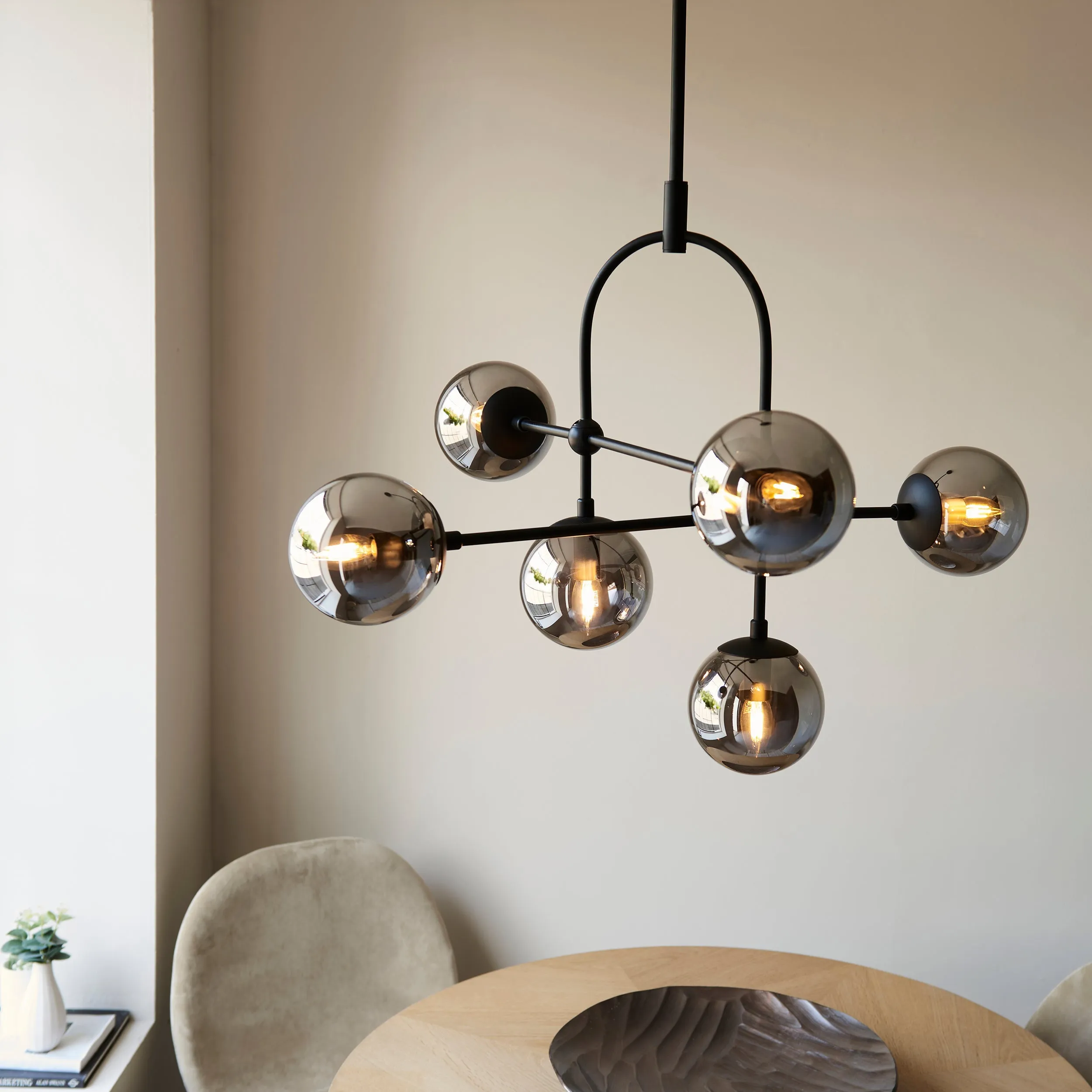 Amos Penthouse Pendant Chandelier Black