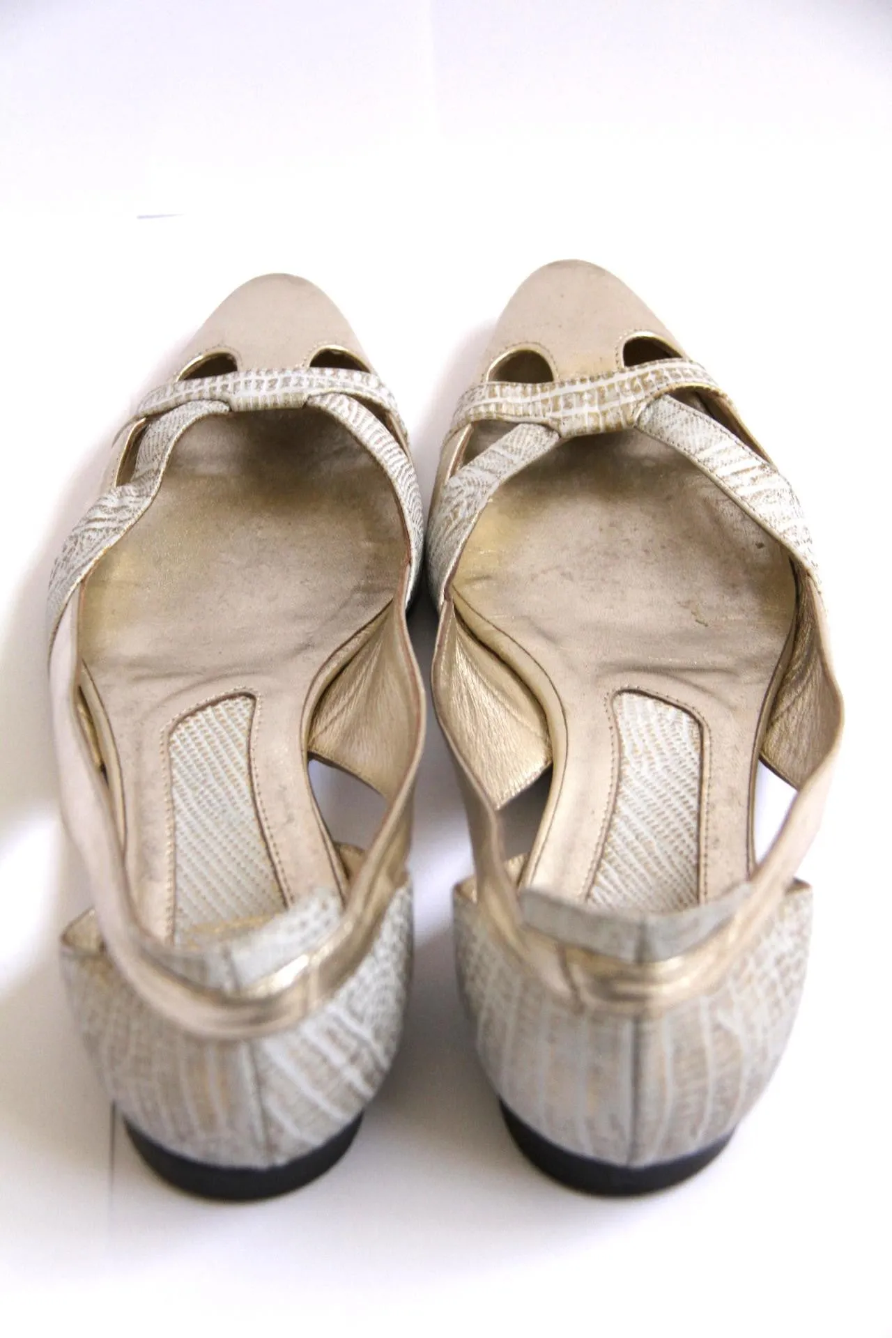 CALVIN KLEIN White & Gold Leather Flats