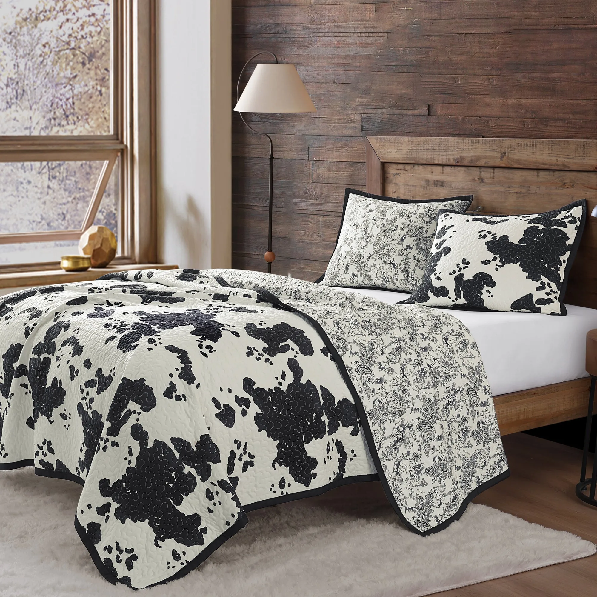 Clara Western Quilt Set