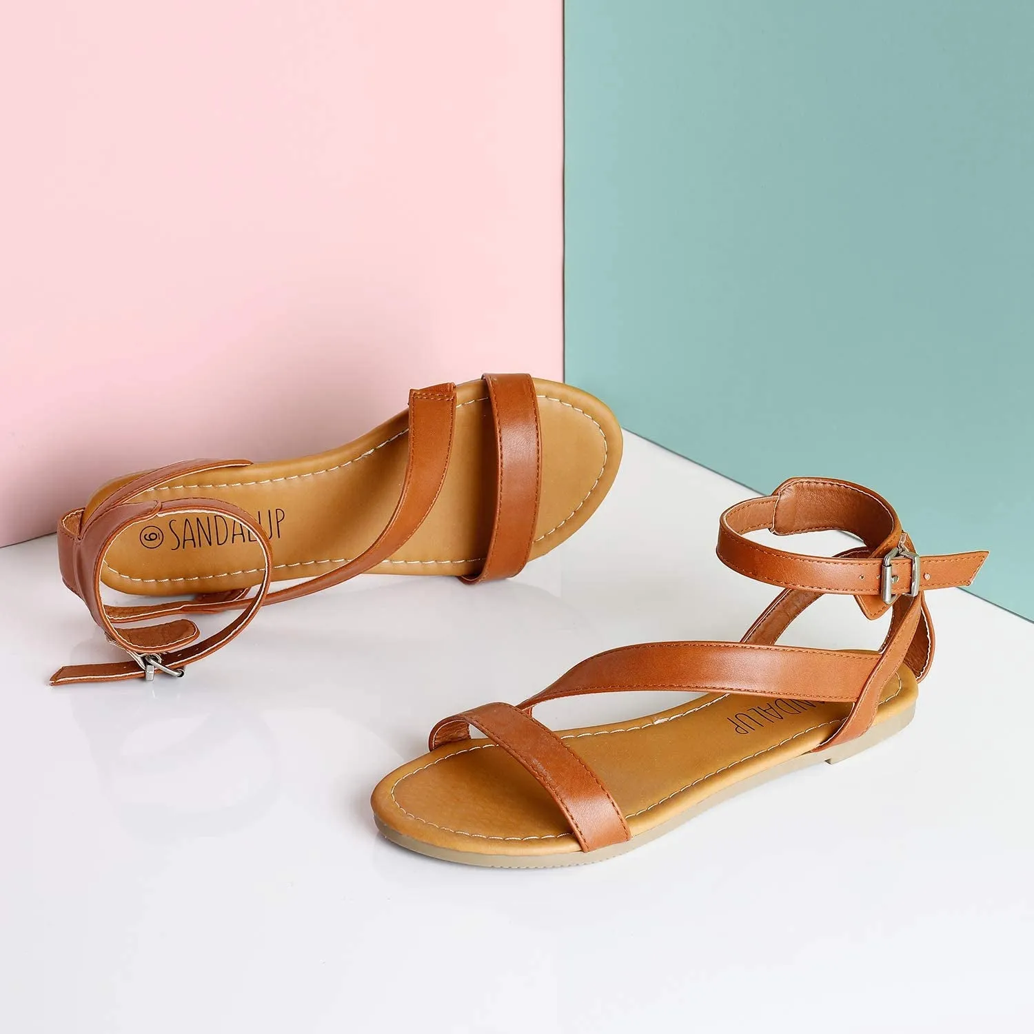 Flat Sandals with Oblique Band for Women