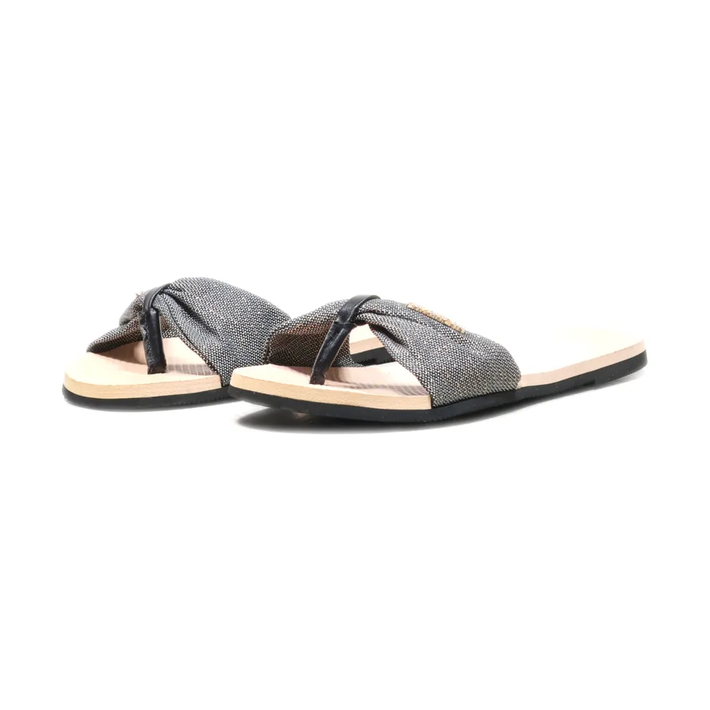 Havaianas Sliders Fabric Grey Colour For Women