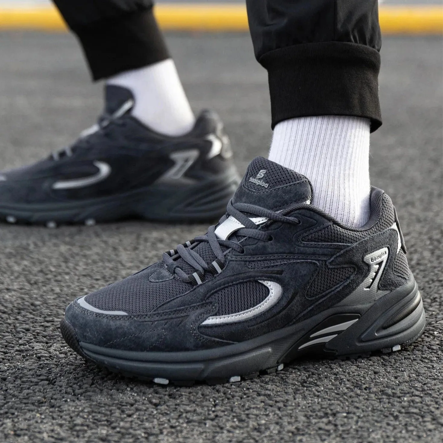 Men's Casual Shoes - Running Leather & Breathable Footwear - M7480