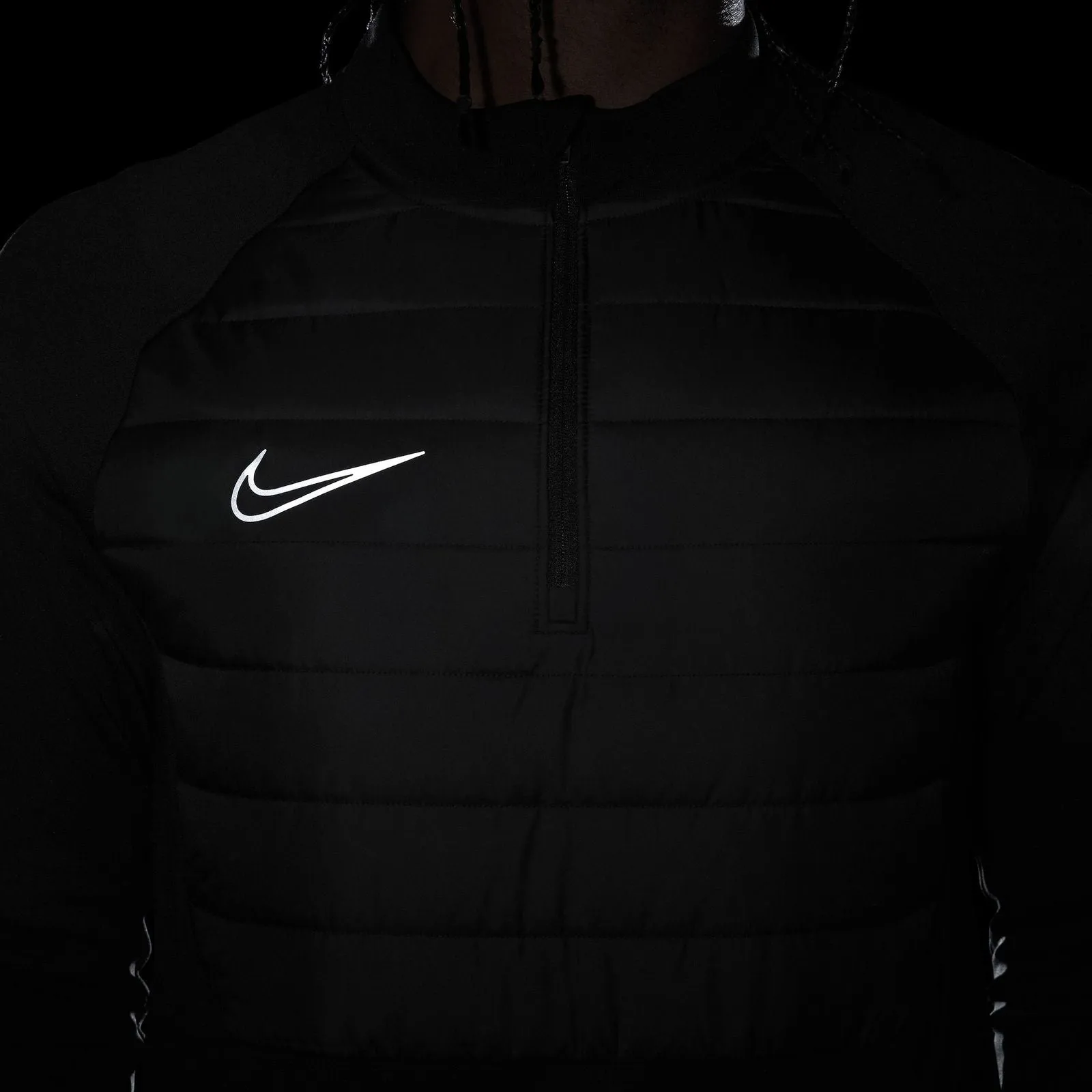 Nike Academy Winter Warrior Mens Therma-FIT Half-Zip Global Football Top