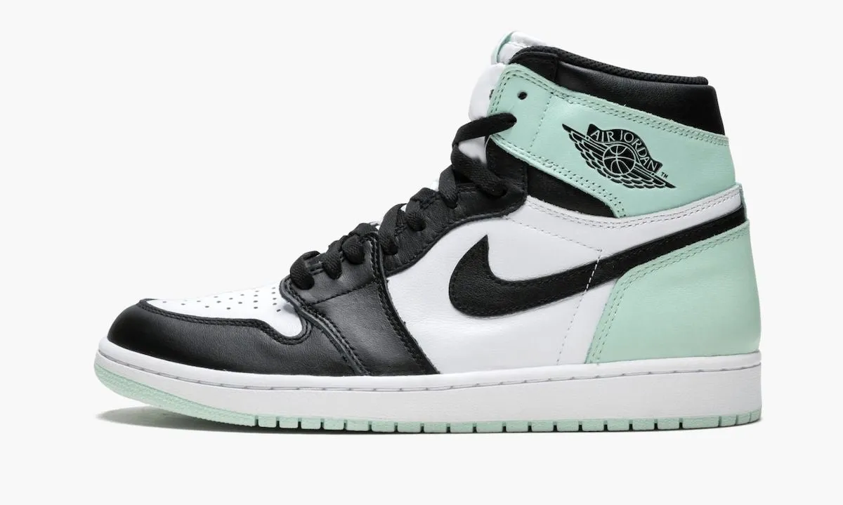 Nike Air Jordan 1 High Igloo