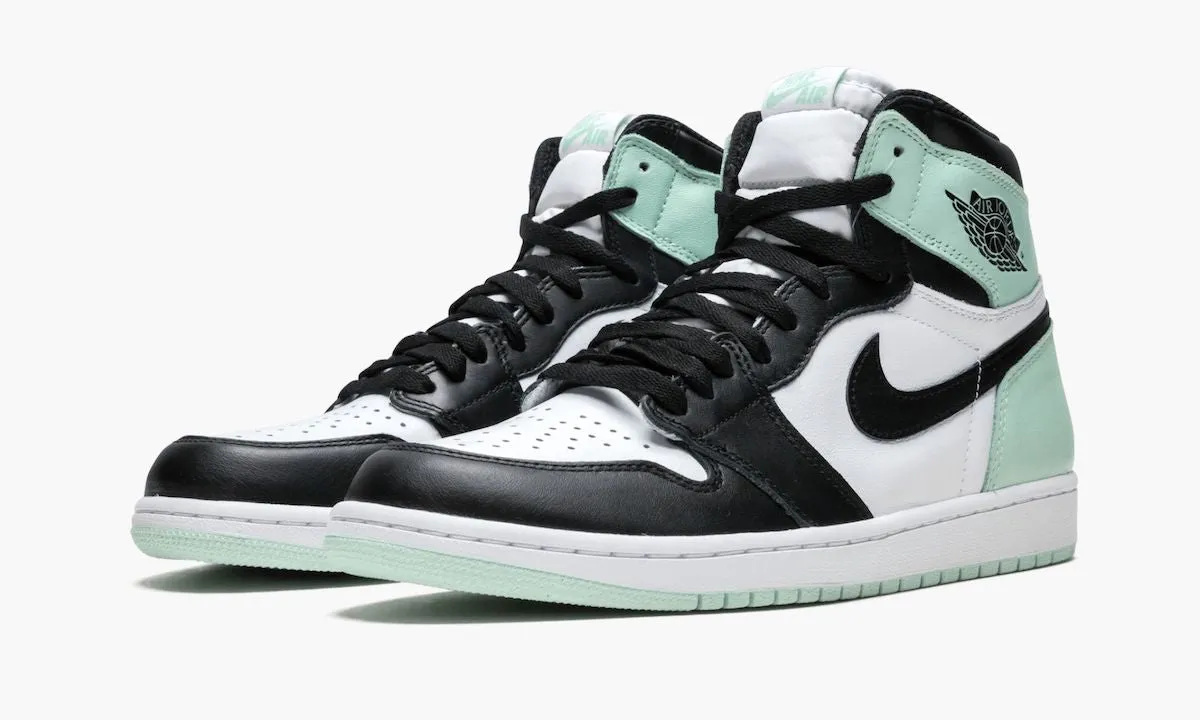 Nike Air Jordan 1 High Igloo