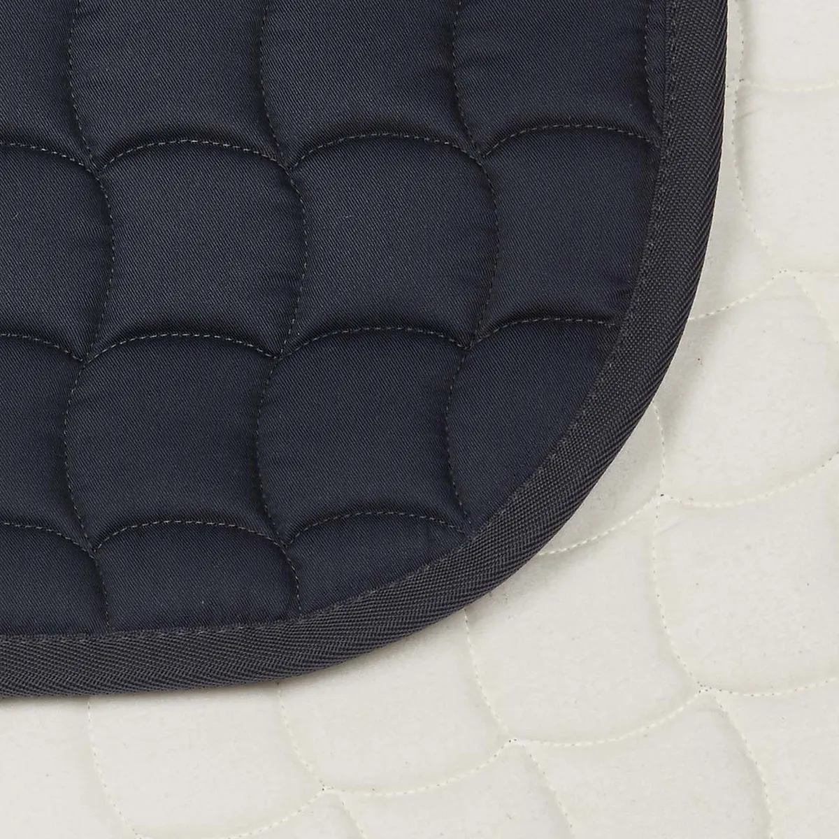 SADDLE PAD QUILTED JUMP MODEL DARK GREY   1 PIPING