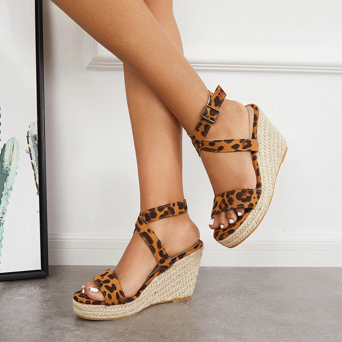 Sohiwoo  Women Criss-Cross Espadrille Wedge Platform Sandals