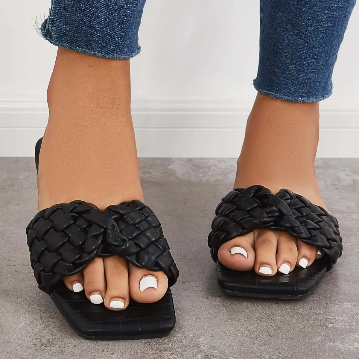 Sohiwoo Women Square Toe Woven Flat Slippers Slide Sandals