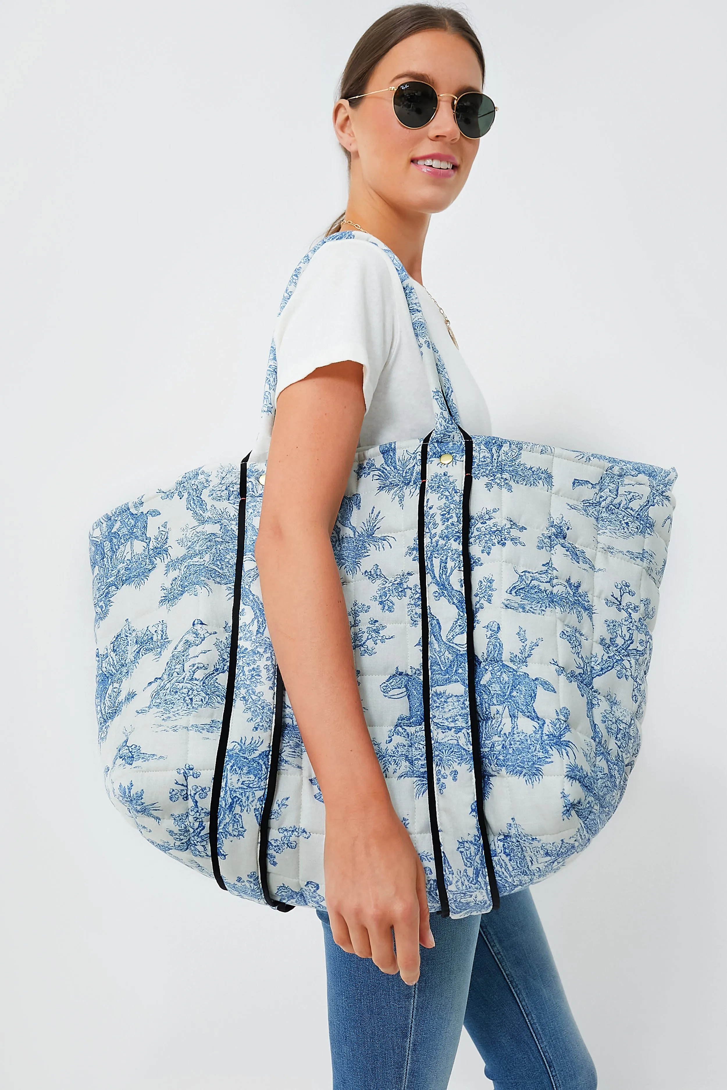 St. Calais Blue Quilted Linen Toile Giant Trop Avion with Pouchette