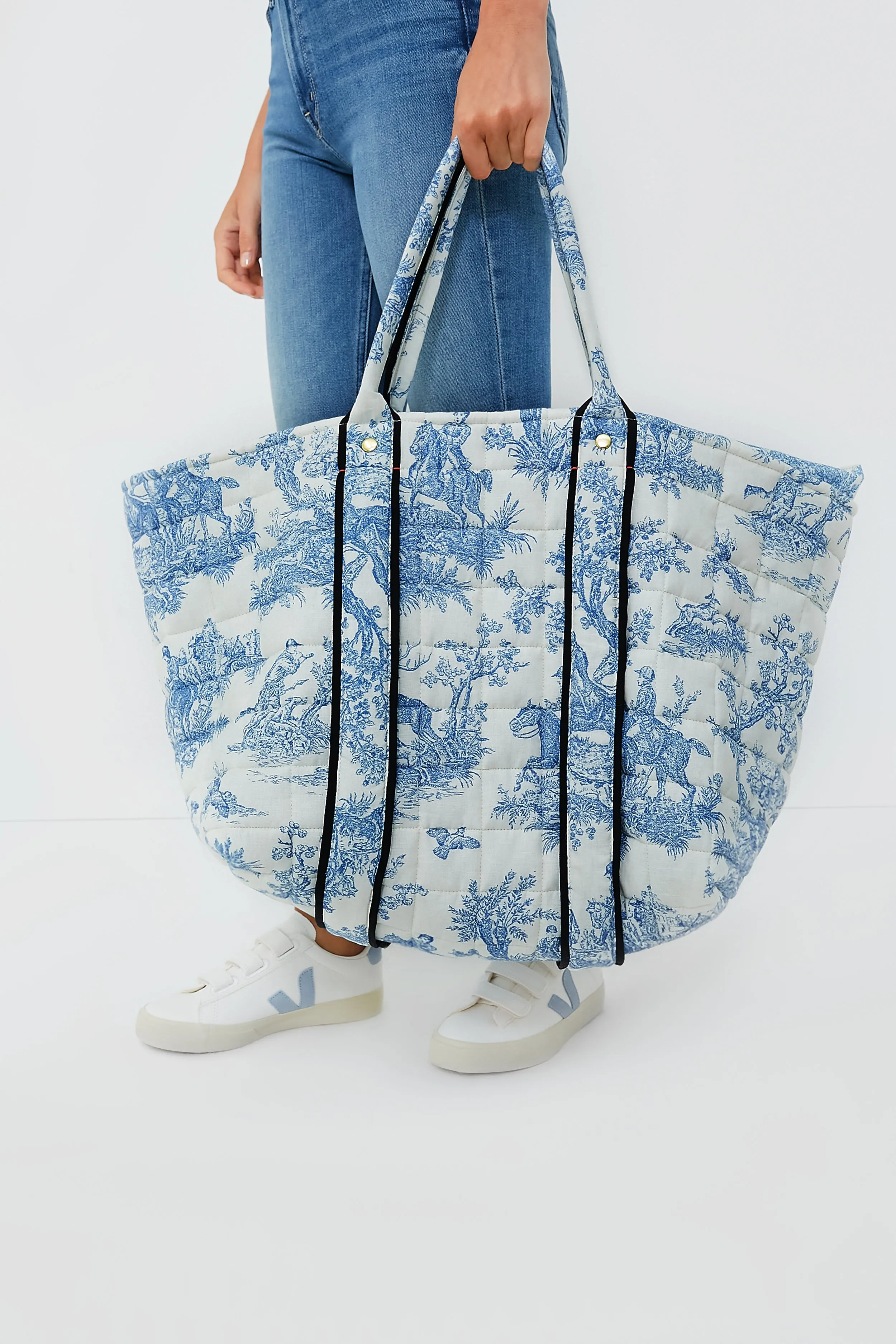 St. Calais Blue Quilted Linen Toile Giant Trop Avion with Pouchette