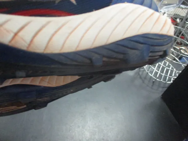 Used BoomBah Cleats Size 8 (Cleats Are Worn)