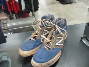 Used New Balance Metal Baseball Cleats Size 16