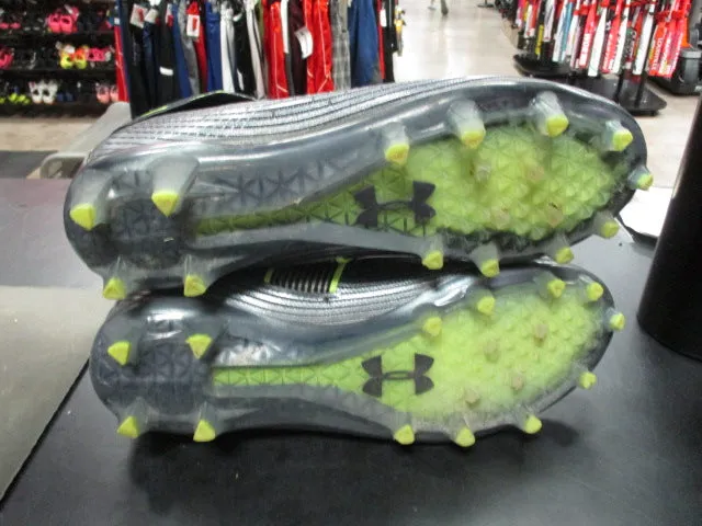 Used Under Armour Highlights MC Football Cleats Size 9.5