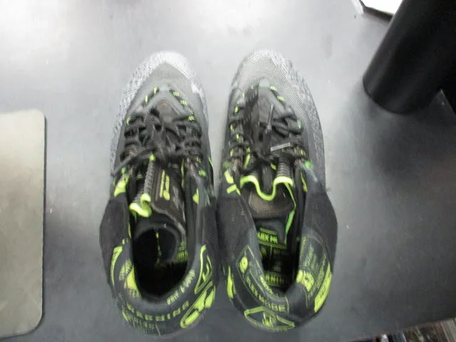 Used Under Armour Highlights MC Football Cleats Size 9.5