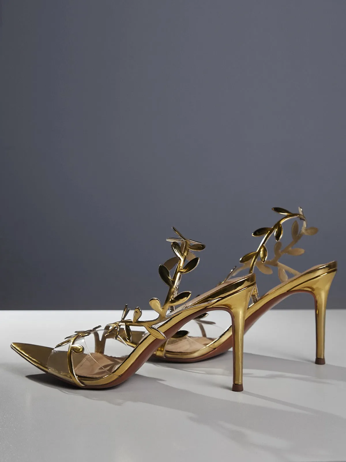 Yuliet Leafy Sandals